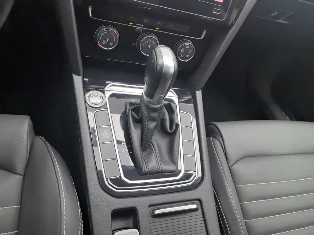 Volkswagen Magotan — миниатюра 13