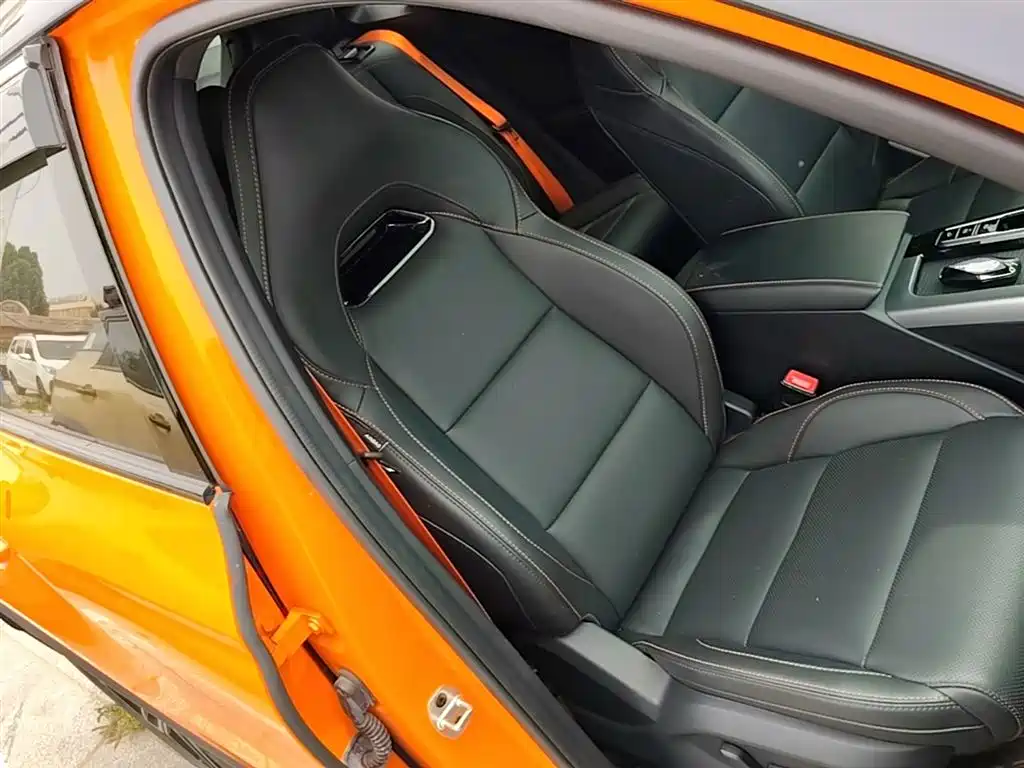 MG MG ONE — миниатюра 25