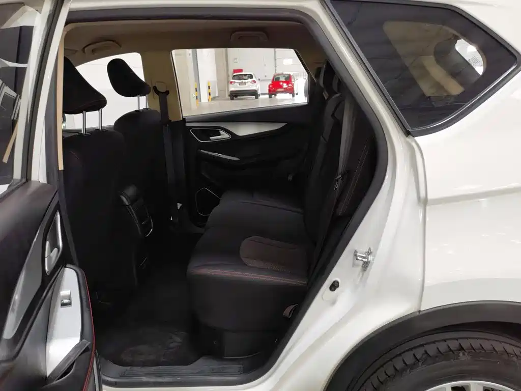 Baojun 560 — миниатюра 15
