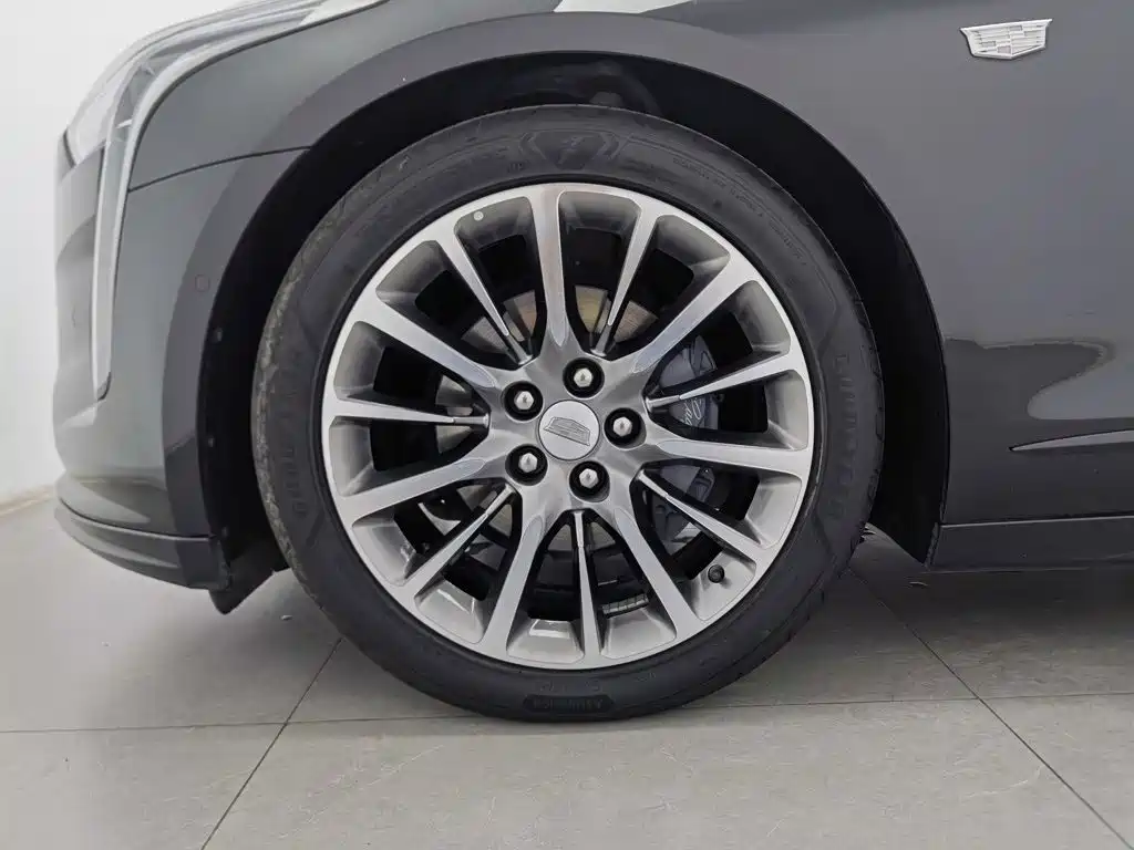 Cadillac CT6 — миниатюра 17