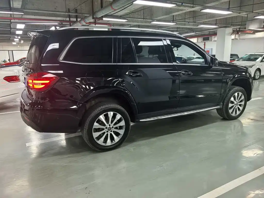 MERCEDES-BENZ GLS