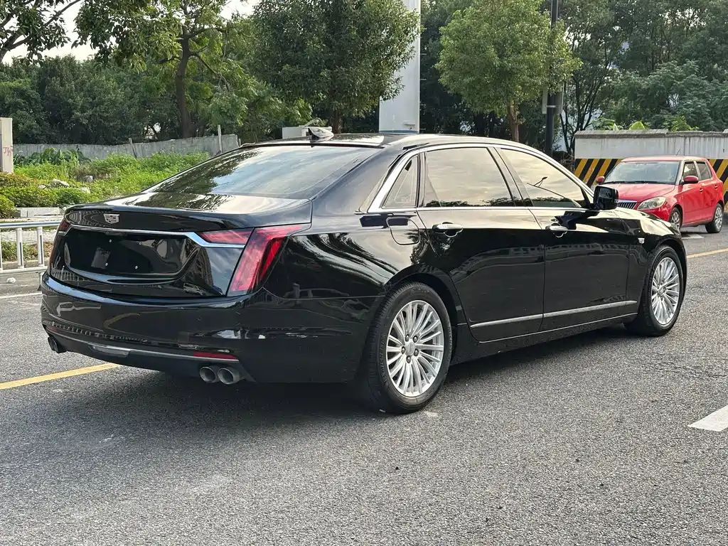 Cadillac CT6 — миниатюра 9