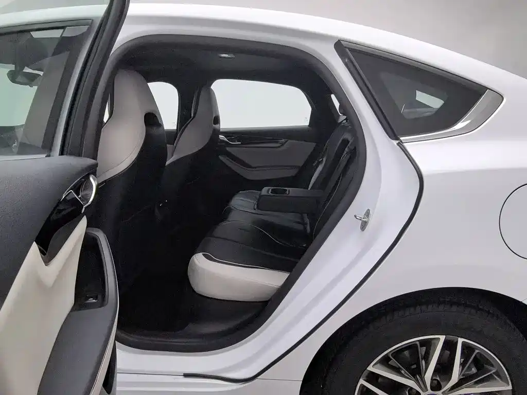 BYD Qin PLUS — миниатюра 15