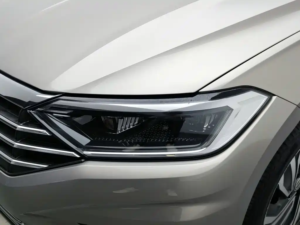Volkswagen Sagitar — миниатюра 7