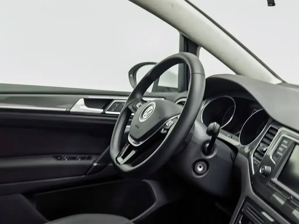 Volkswagen Golf Sportsvan — миниатюра 22