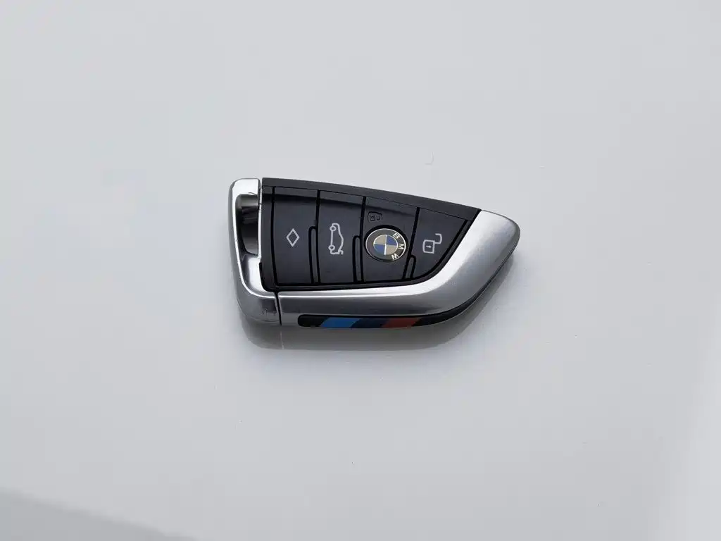 BMW 3 Series — миниатюра 19