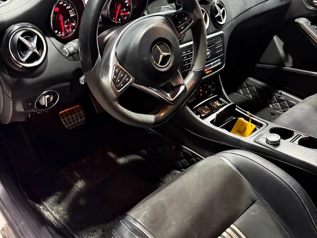Mercedes-Benz CLA (Import) — миниатюра 5