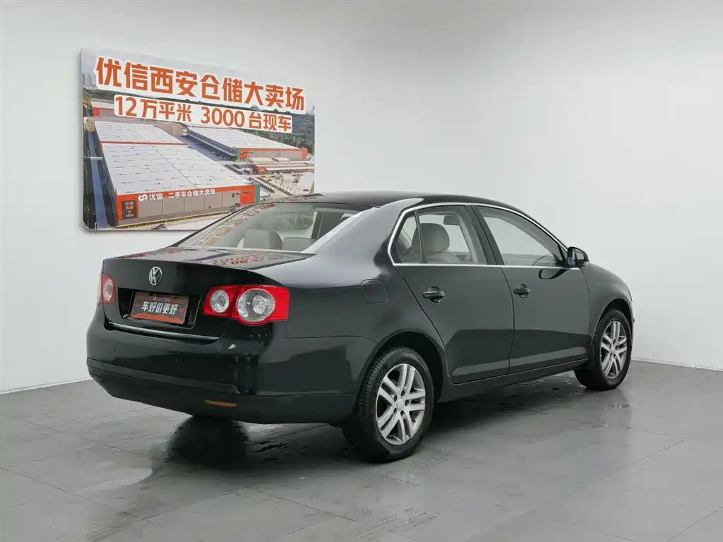 Volkswagen Sagitar 2010 1.4TSI AT
