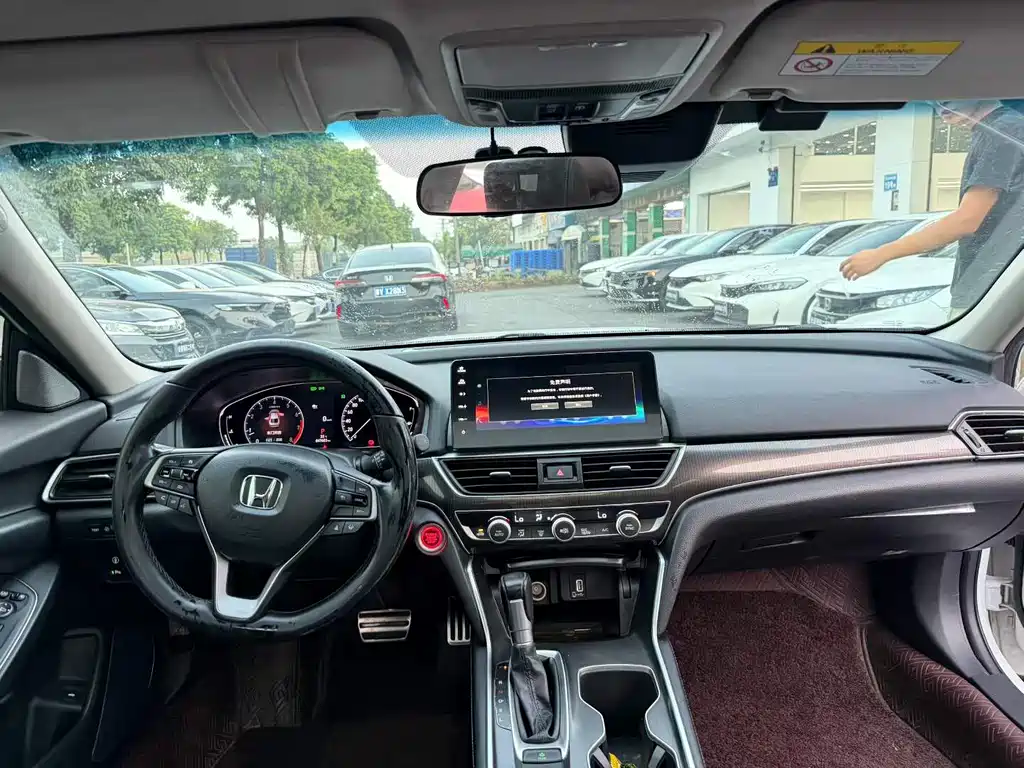 Honda Accord — миниатюра 4