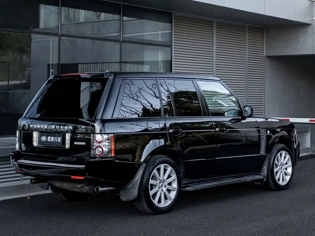 Land Rover Range Rover — миниатюра 6