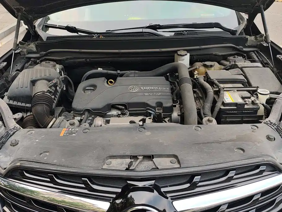 Buick Envision Plus — миниатюра 10