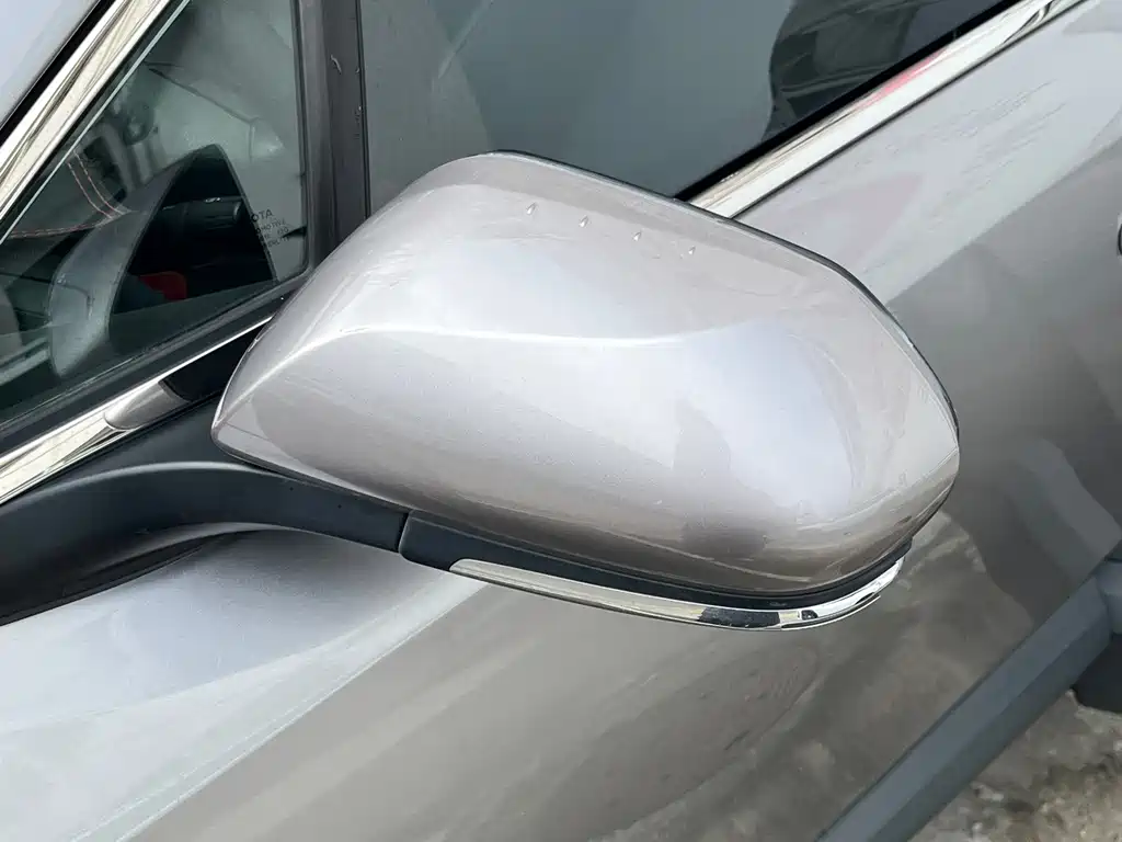 Toyota IZOA — миниатюра 13