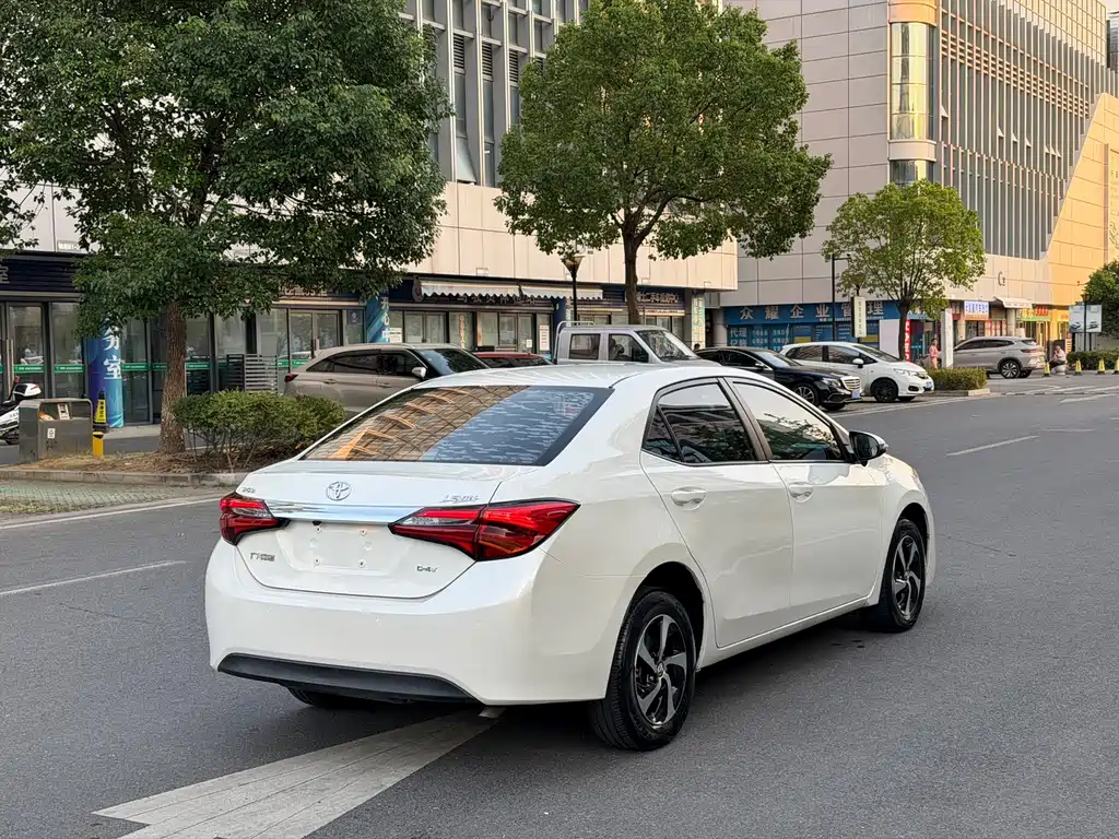 Toyota Levin — миниатюра 4