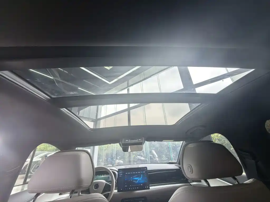 BYD Han — миниатюра 9