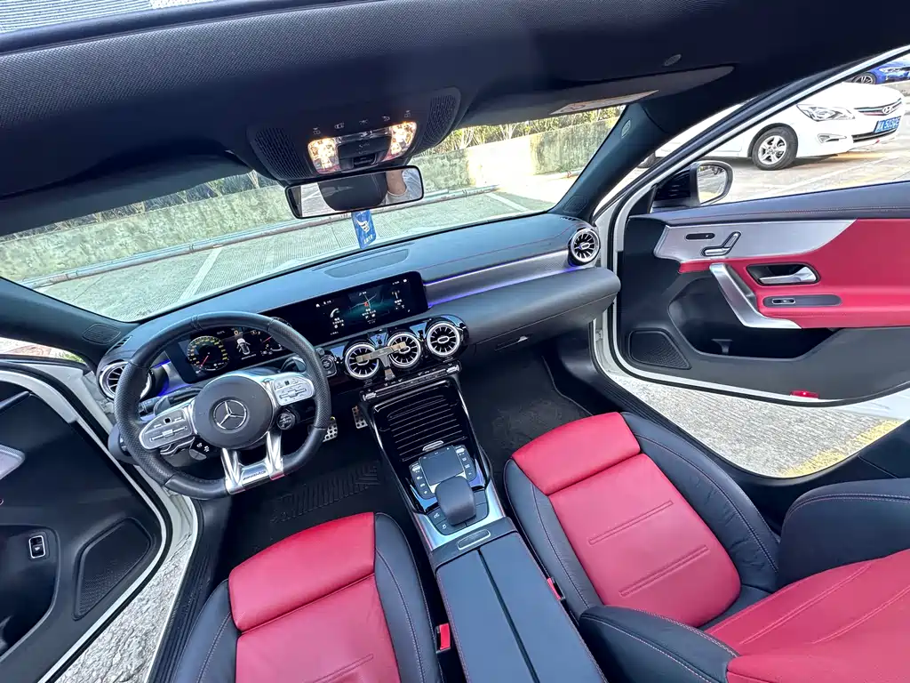 MERCEDES-BENZ A CLASS AMG