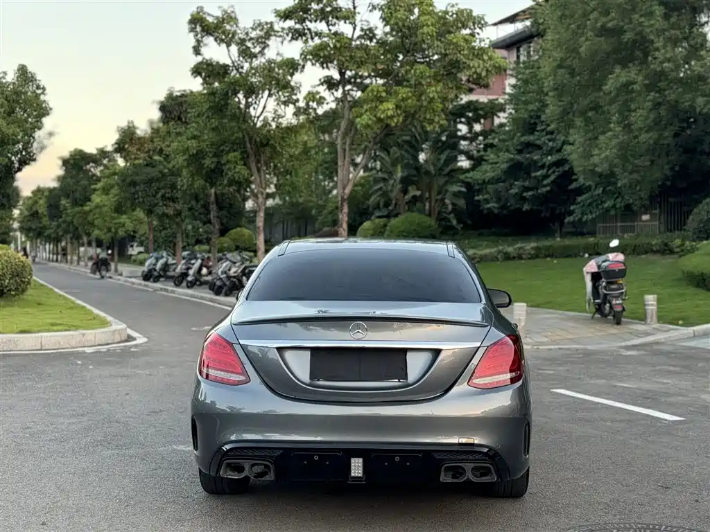 Mercedes-Benz C-Class — миниатюра 15