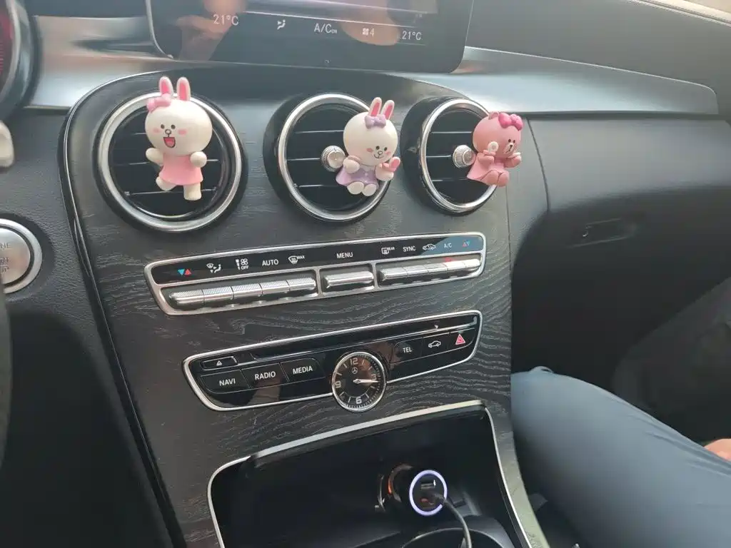 Mercedes-Benz C-Class — миниатюра 6