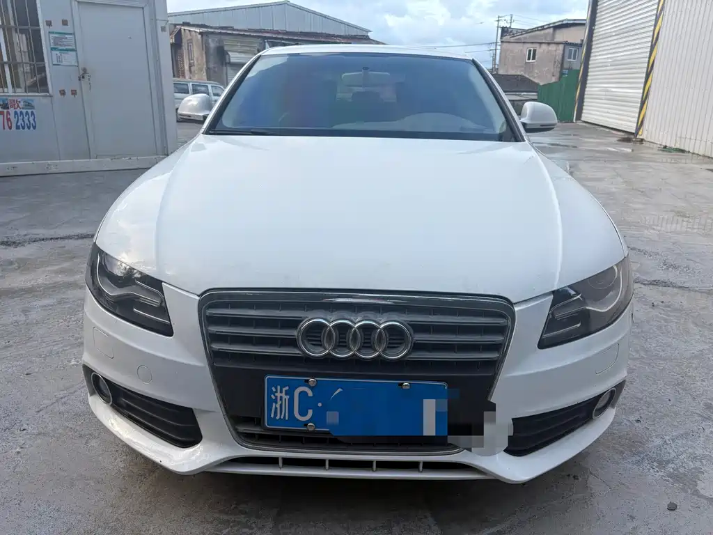 Audi A4L — миниатюра 2