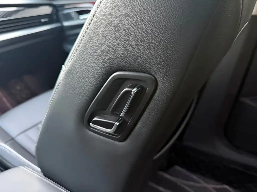 Volkswagen Passat — миниатюра 18