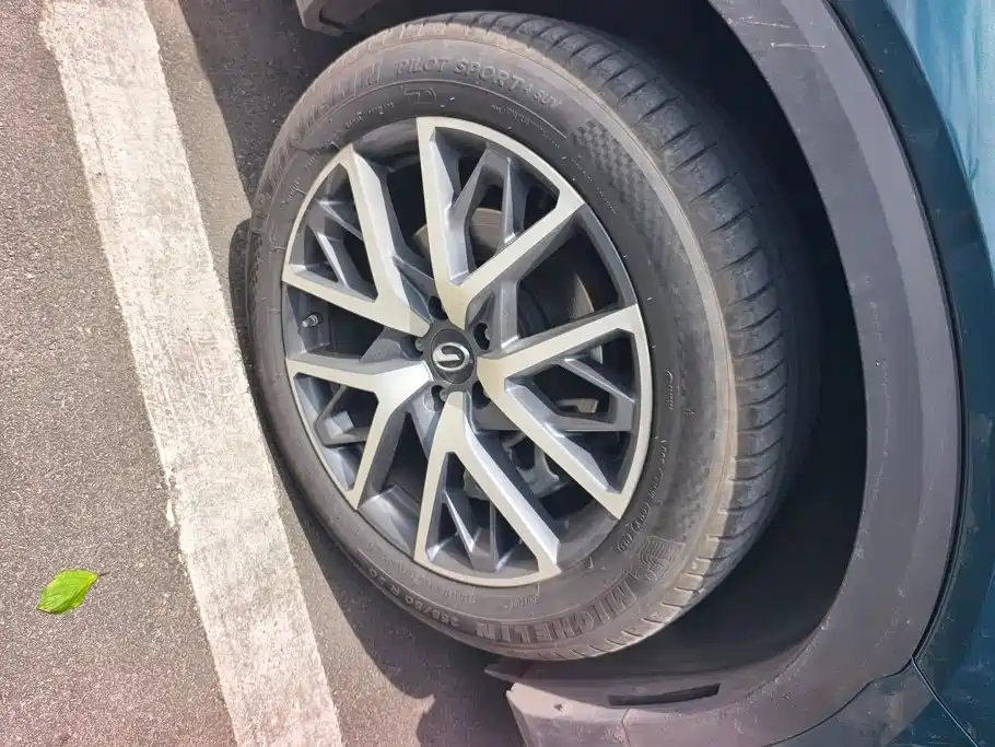 GAC GS8 2022 2.0TGDI Luxury Smart Connect ( мест)