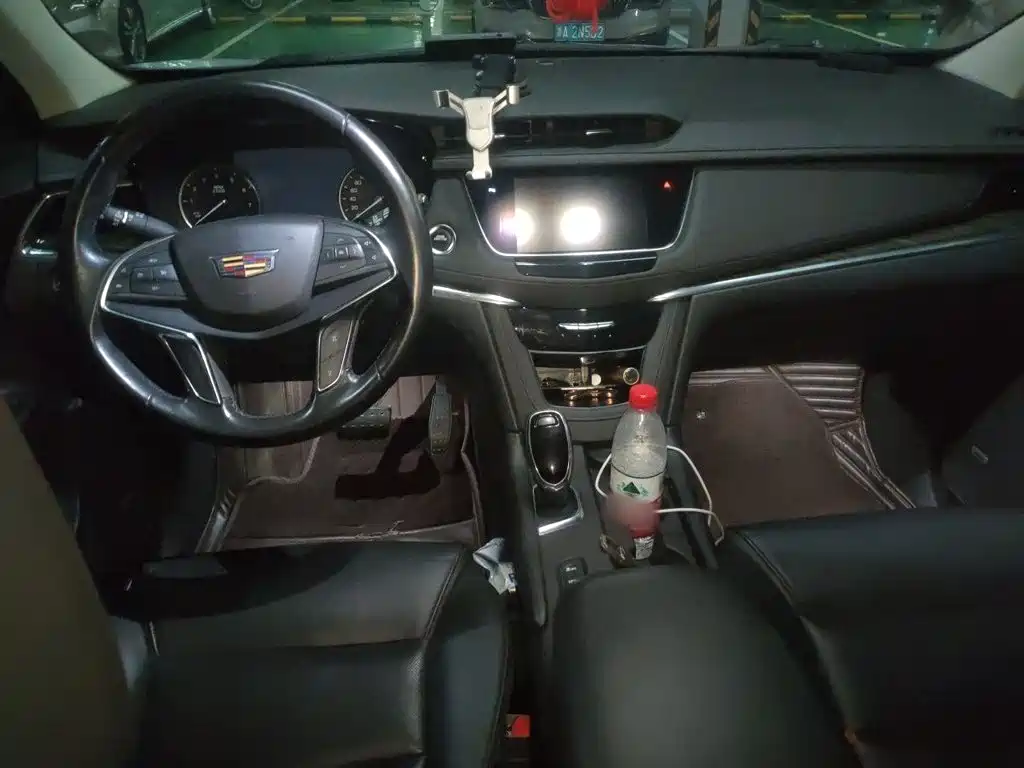 Cadillac XT5 — миниатюра 13