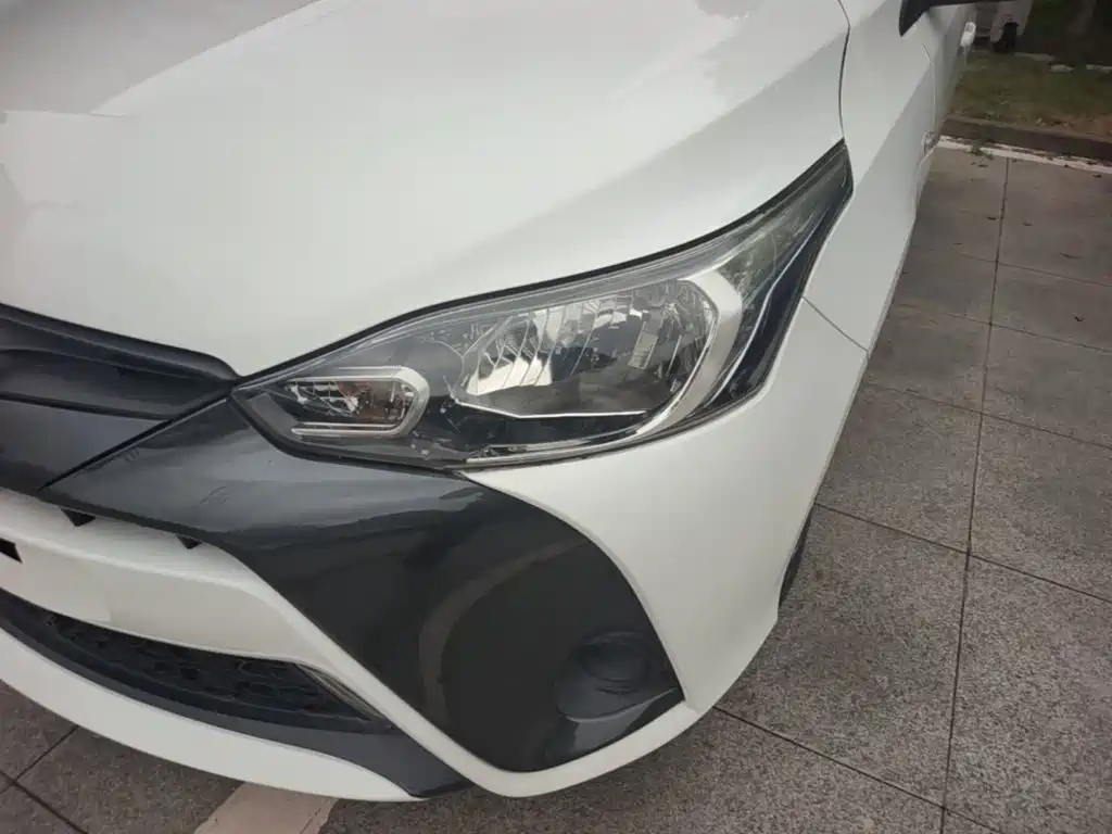 Toyota Yaris L — миниатюра 24