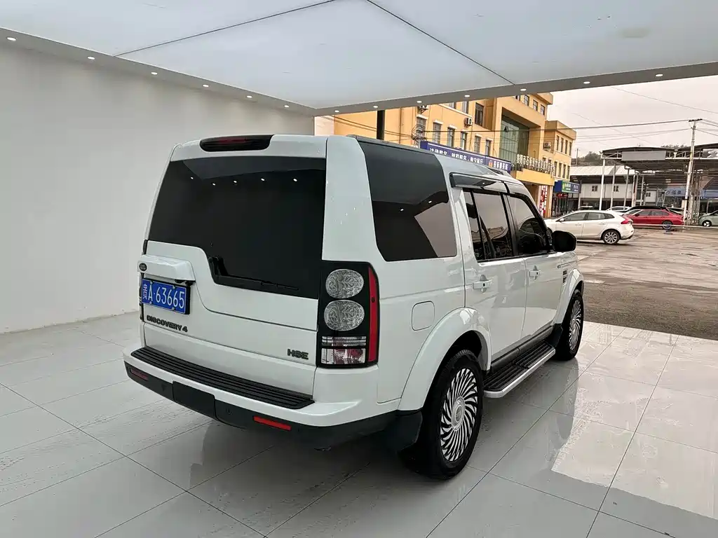 Land Rover Discovery 2015 3.0 SDV6 HSE