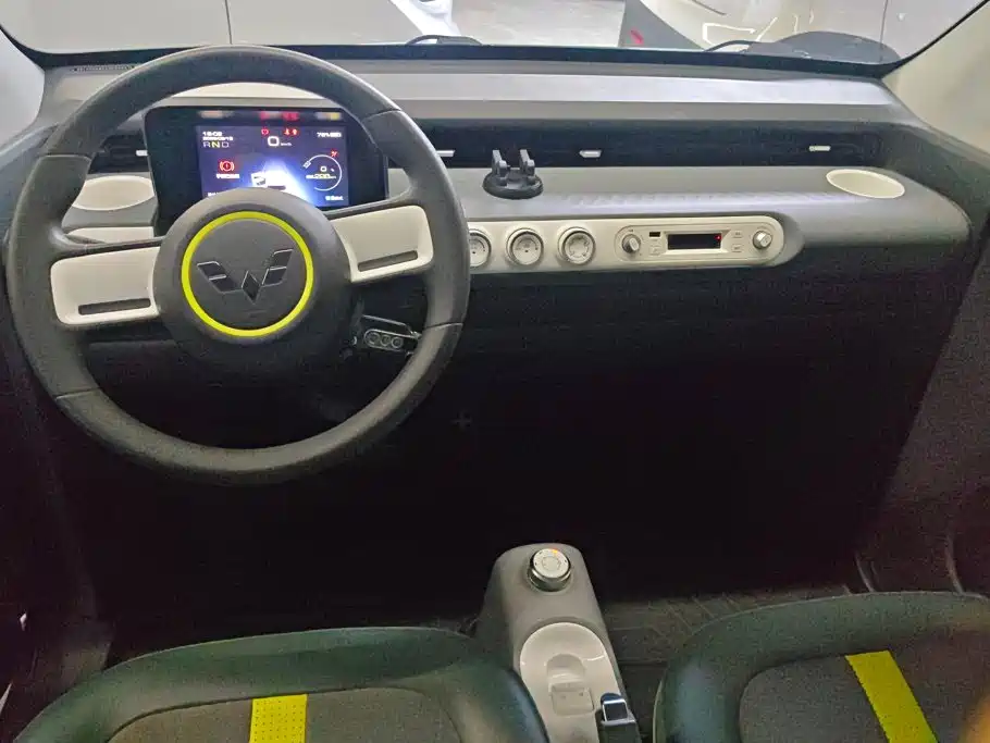 Wuling MINIEV — миниатюра 12
