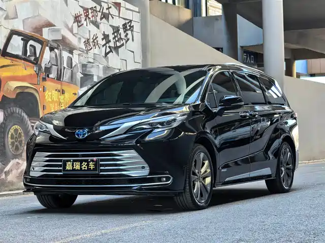 toyota sienna