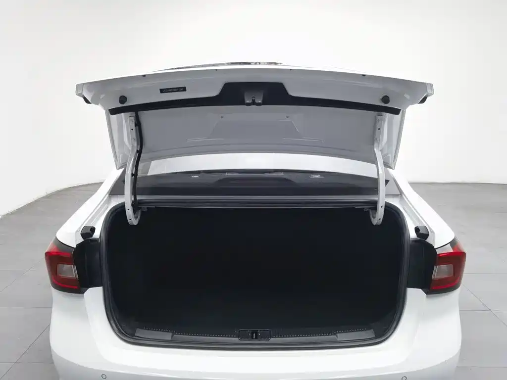 Roewe i5 — миниатюра 16