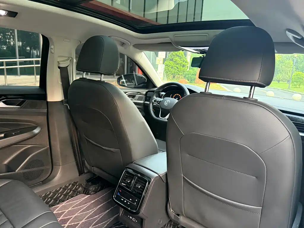 Volkswagen Passat — миниатюра 15