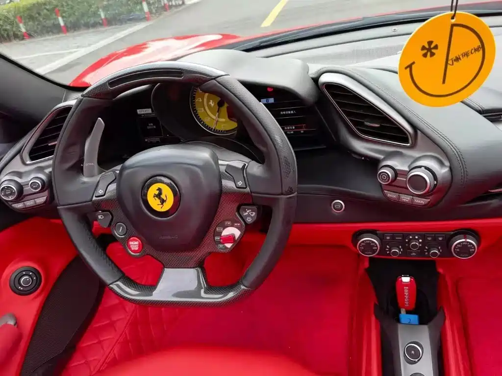 Ferrari 488 — миниатюра 3