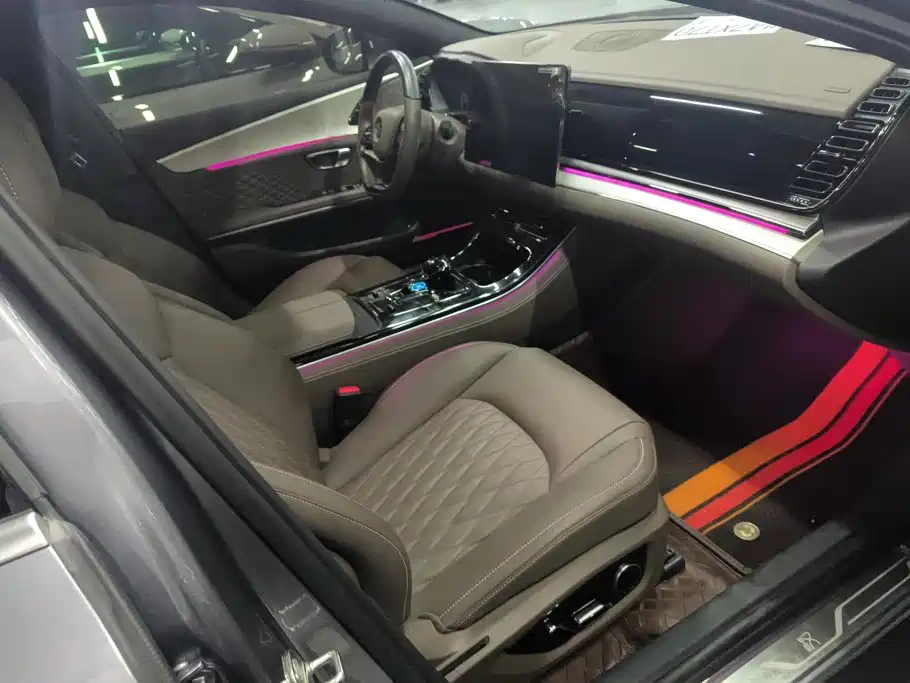 BYD Han — миниатюра 8