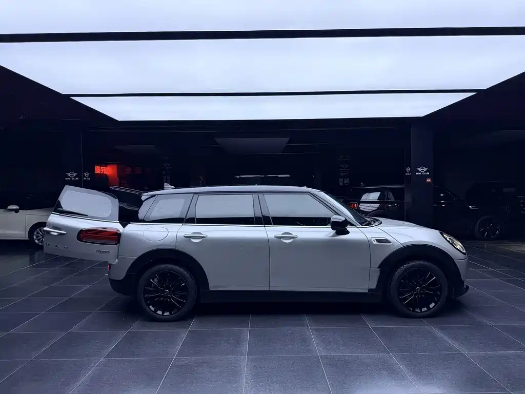 MINI Clubman Facelift 1.5T COOPER Geek Edition, фото 5