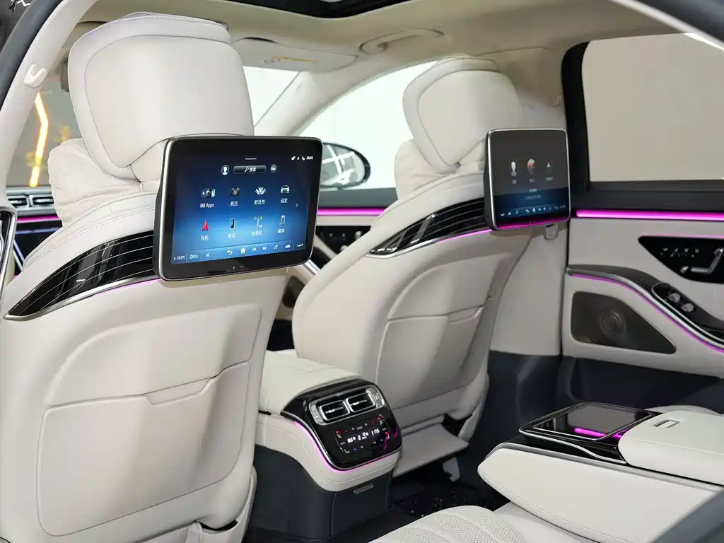 Mercedes-Benz S-Class — миниатюра 13