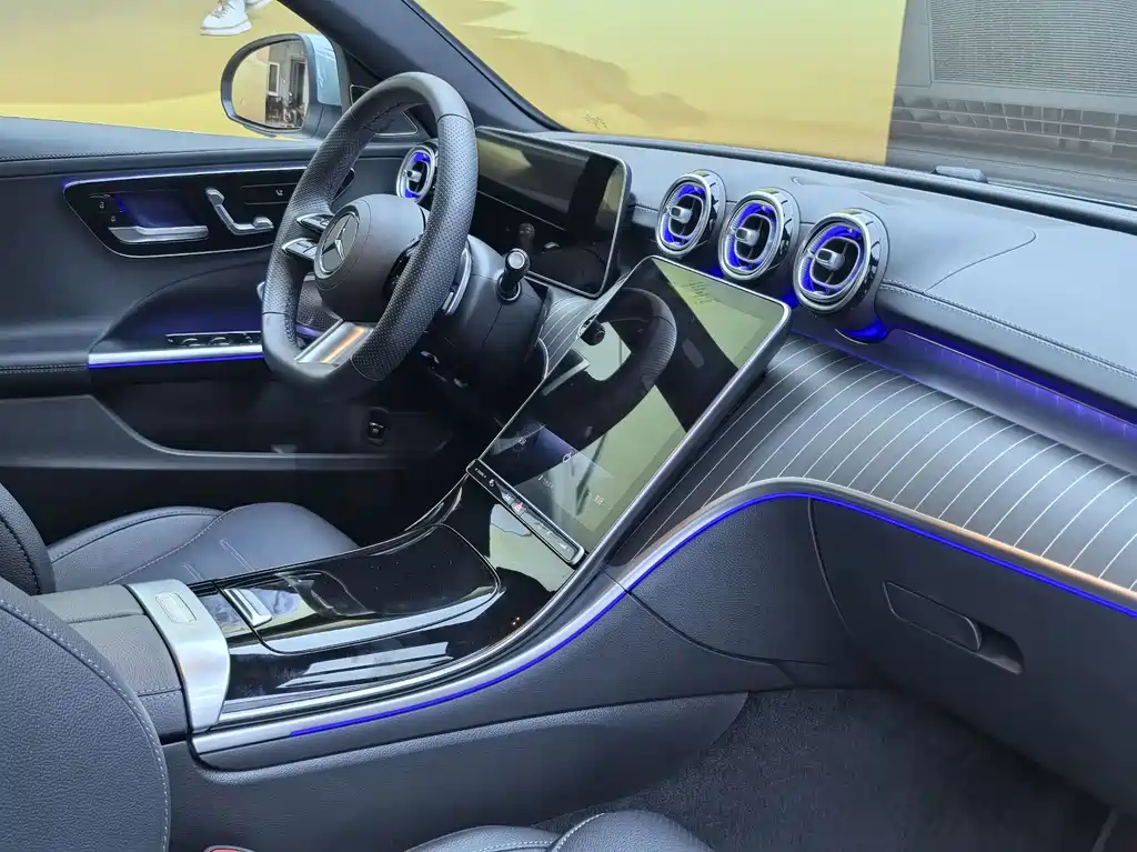 Mercedes-Benz C-Class — миниатюра 19