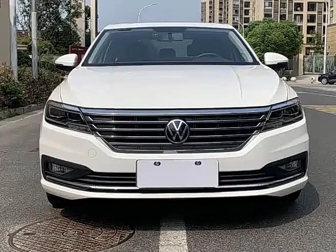 Купить Volkswagen Lavida