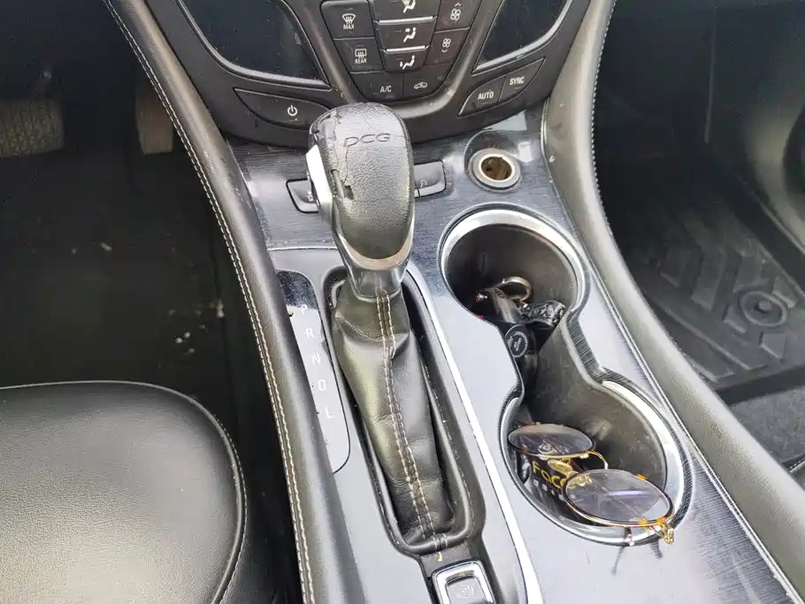 Buick Envision Plus — миниатюра 16