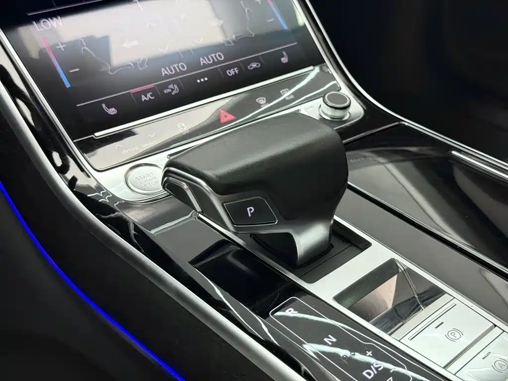 Audi A8 — фотографии объявления, Фото 12