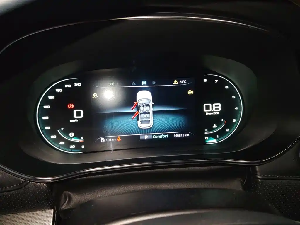 Roewe RX5 MAX — миниатюра 12