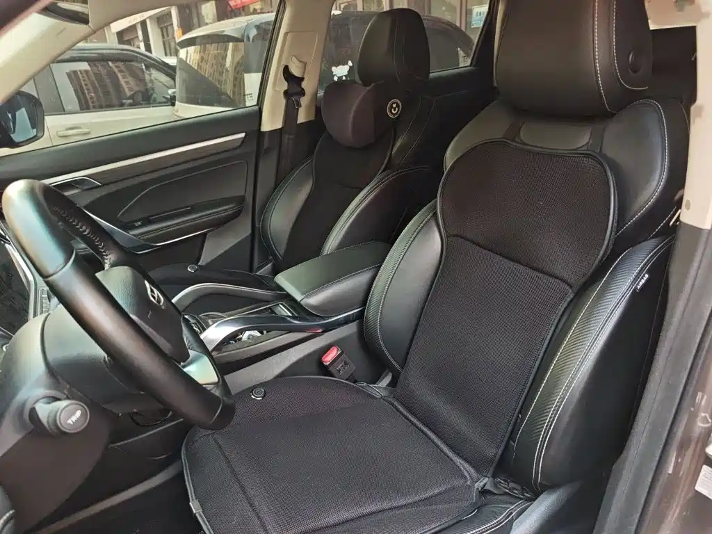 Geely Boyue — миниатюра 8