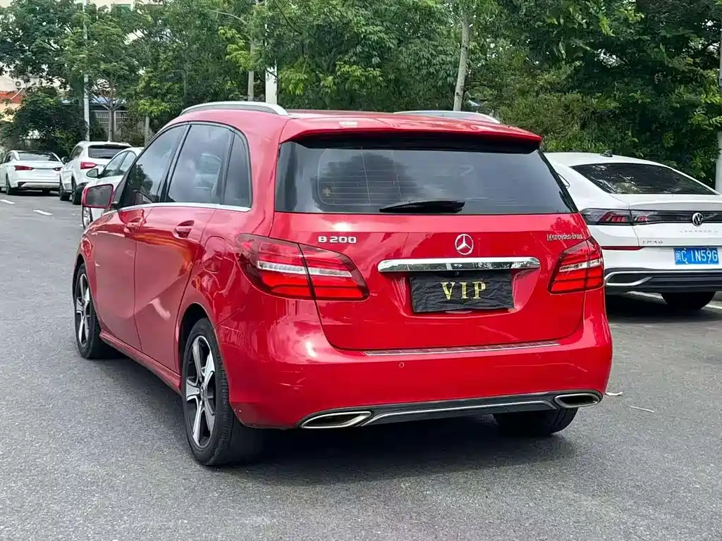 Mercedes-Benz B-Class — миниатюра 9
