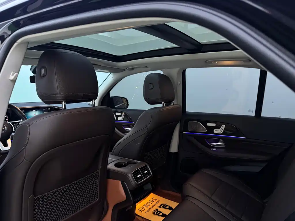 Mercedes-Benz GLE (Import) — миниатюра 6