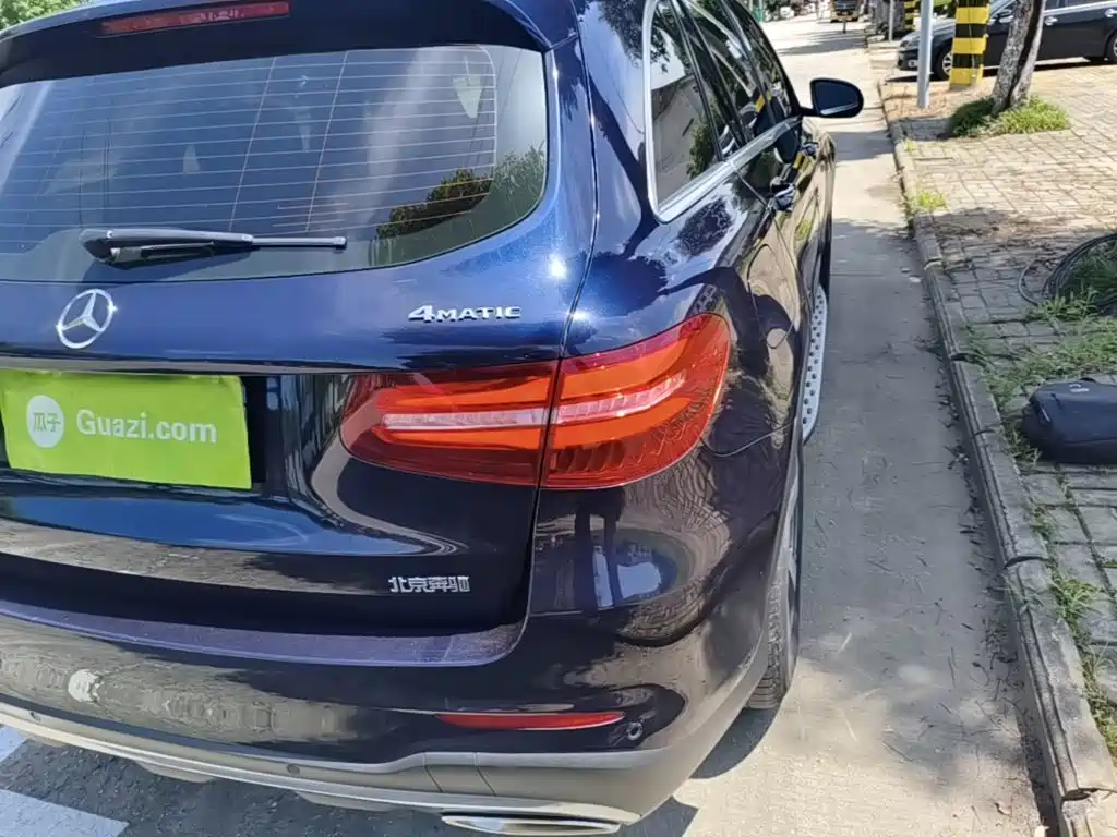 Mercedes-Benz GLC 2017 GLC 260 4MATIC Luxury