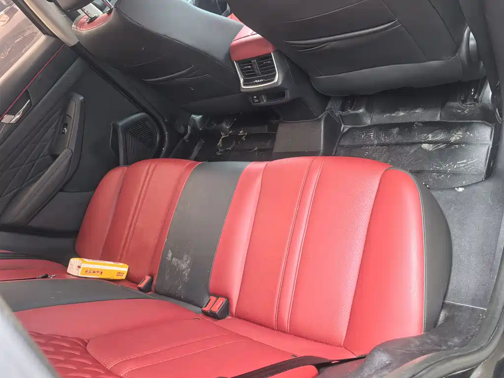 Dongfeng Aeolus Yixuan Max MAX 2021 1.5T