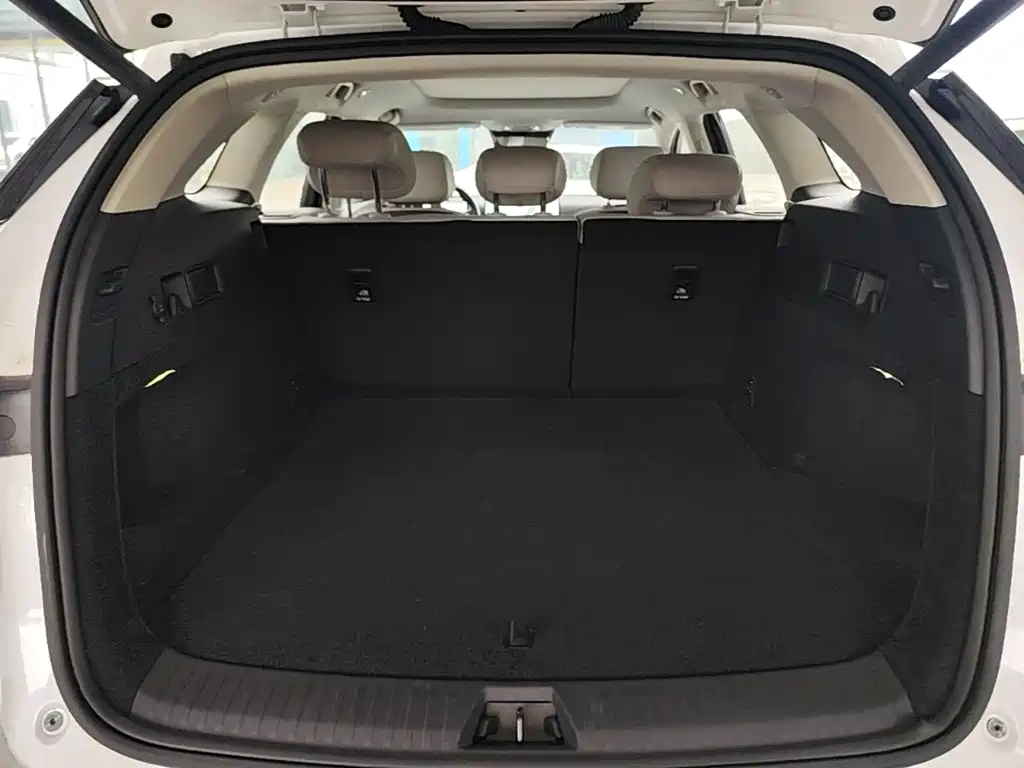 BYD Seal 06 DM-i Touring — миниатюра 19
