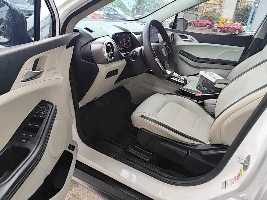 BYD Yuan Pro — миниатюра 16