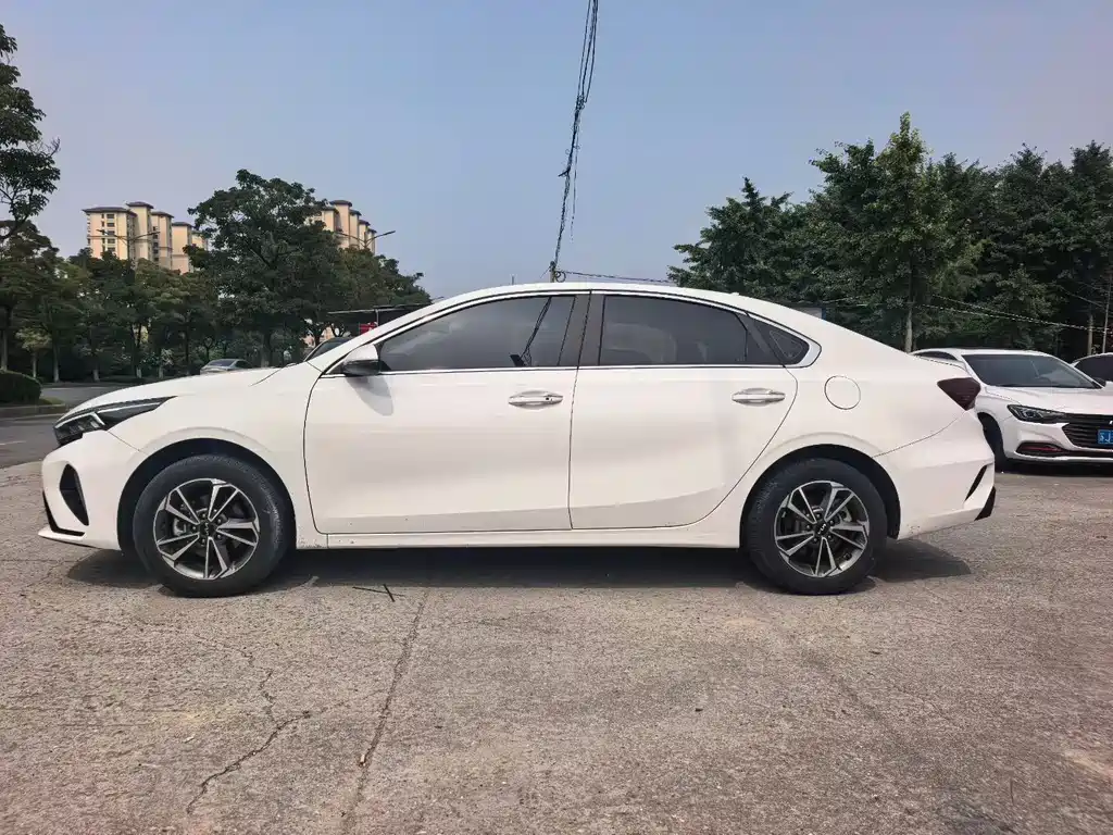 Kia K3 — миниатюра 4