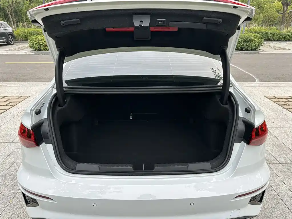 Audi A3 — миниатюра 18