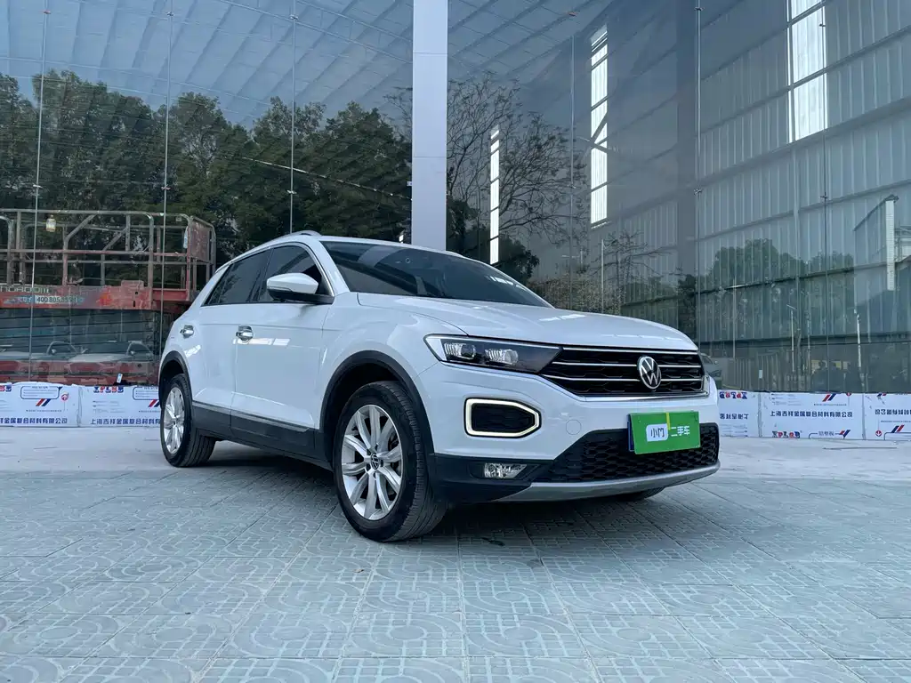 VOLKSWAGEN T ROC EXPLORING SONGS